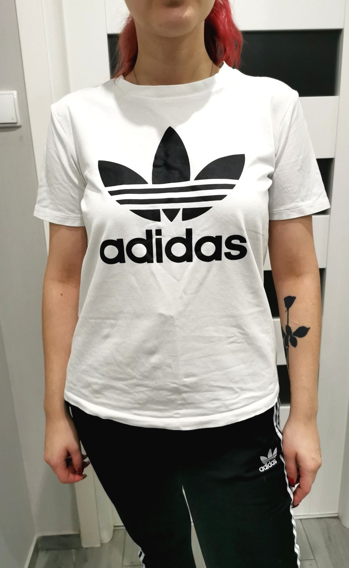 Bluzka z krótkim rękawem T-shirt biały Adidas r. M