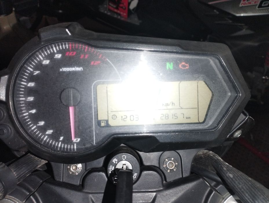 Benelli TNT 125 impecável