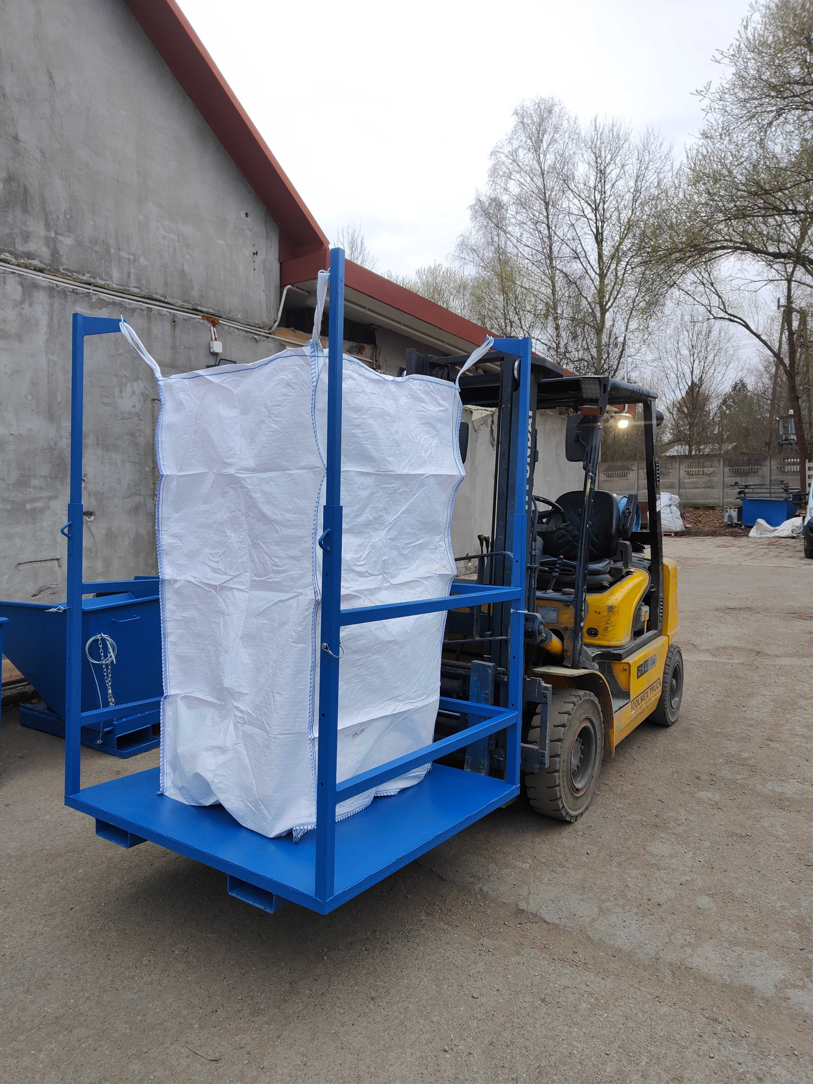 Stojak na worki Big Bag z podstawą paletową