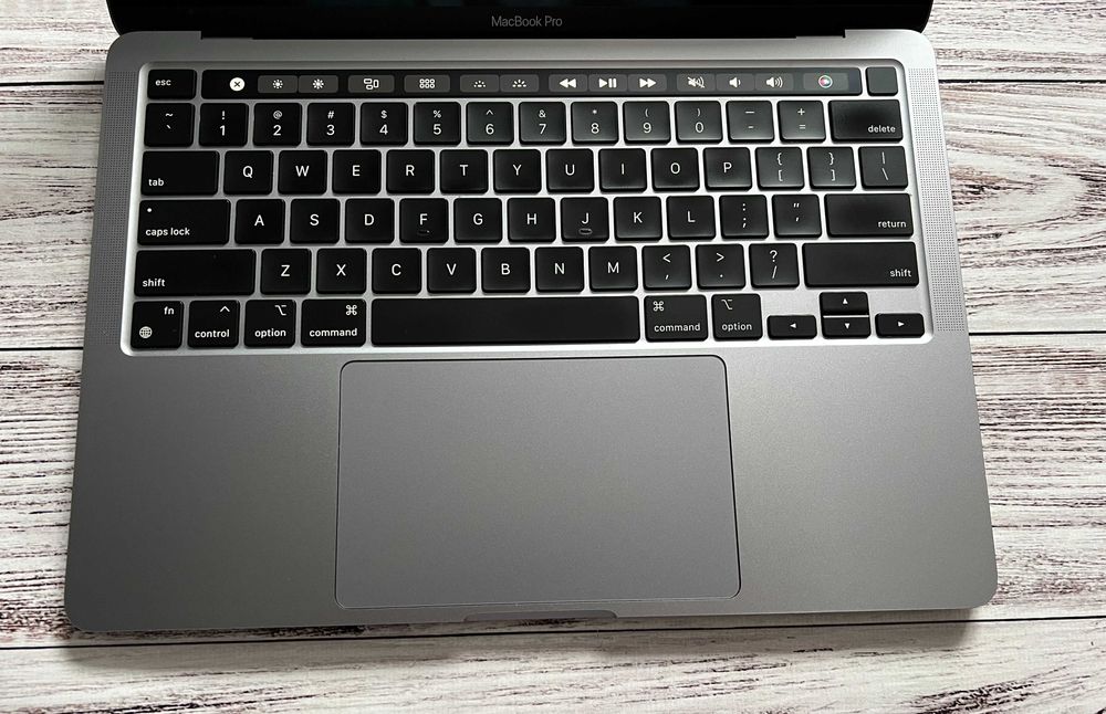Apple MacBook Pro 2020 13" M1 / 16Gb / SSD 256Gb