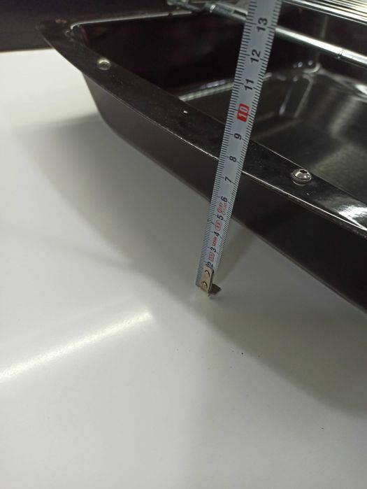 Tabuleiro de forno com grelha nunca usado