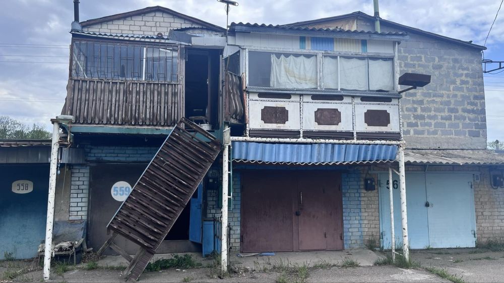 Продам три гаража в комплексе