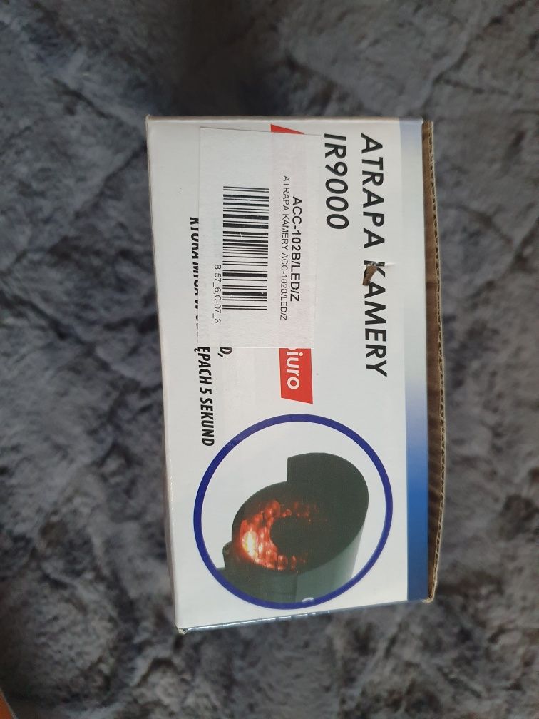 Atrapa kamery IR9000