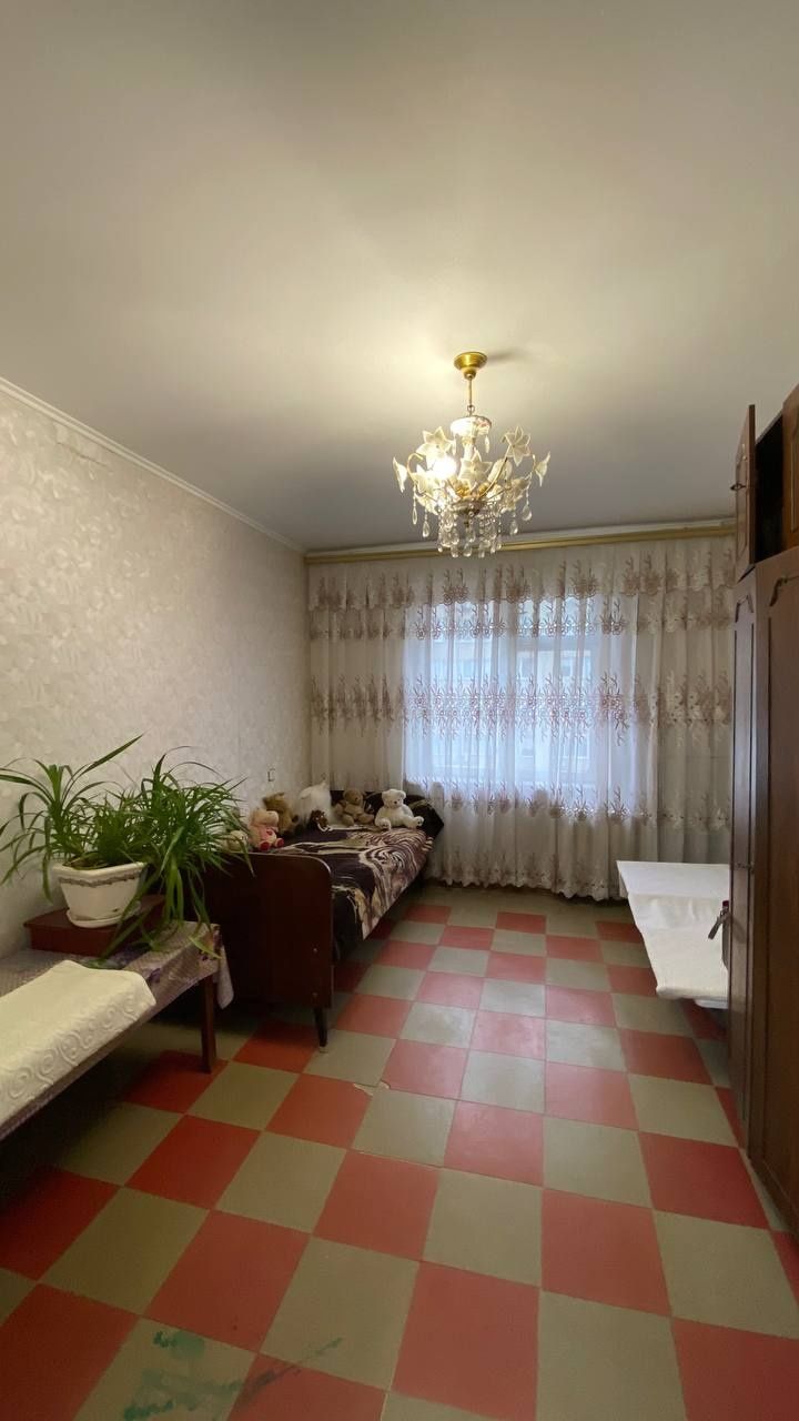 Продам квартиру ,Солнечная Набережная (Маршала Малиновского