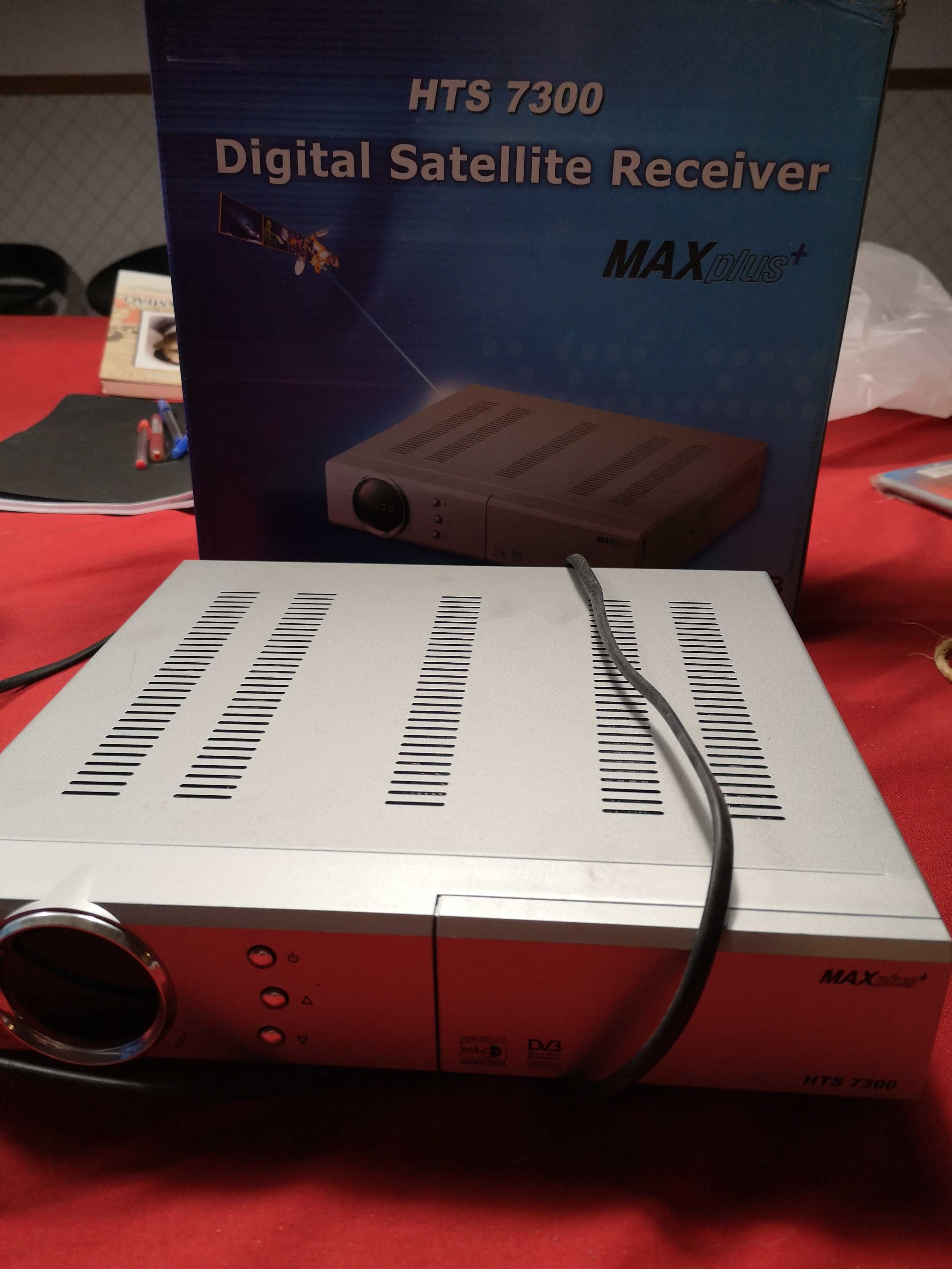 Digital satelite HTS7300