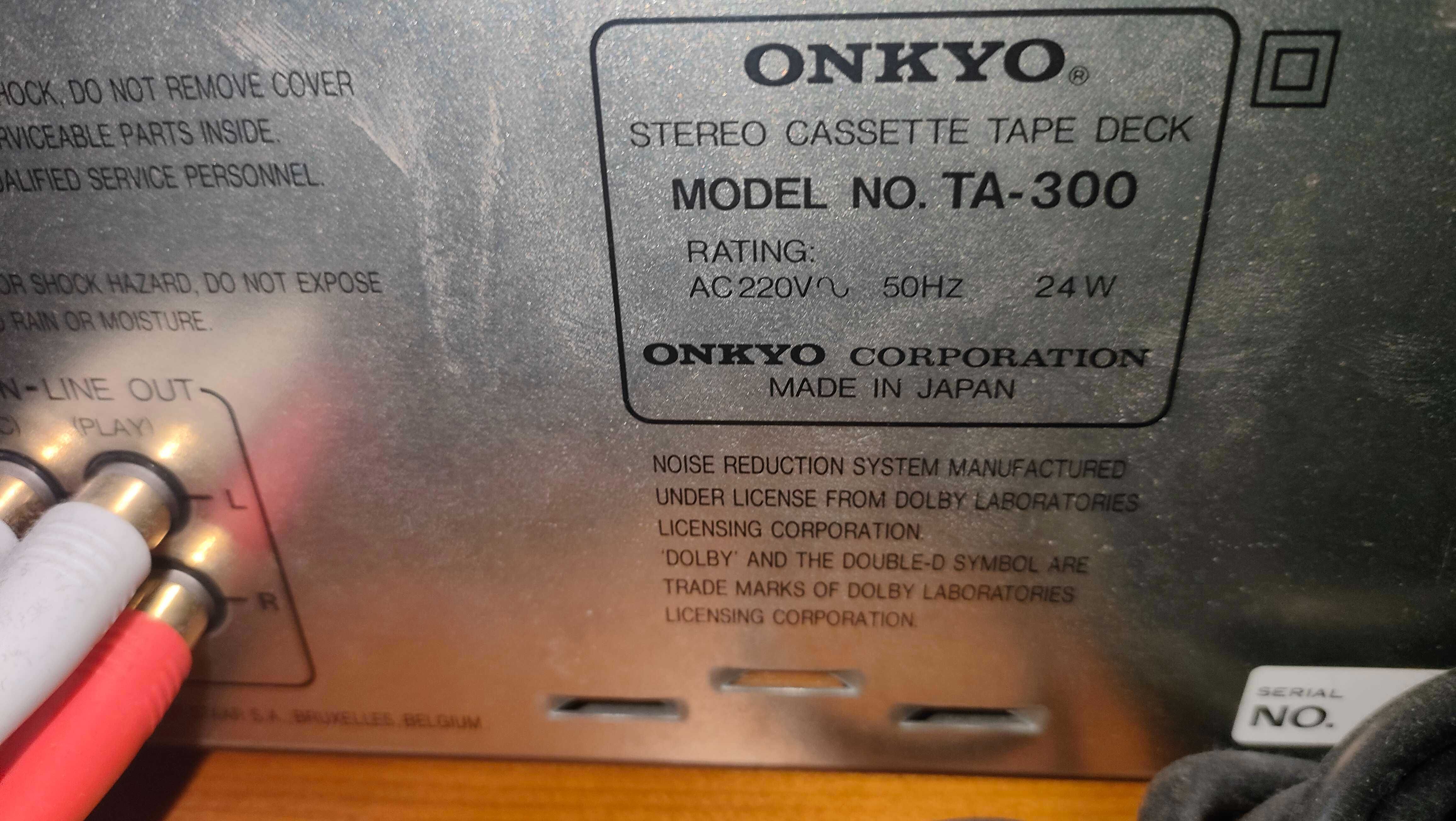 Magnetofon Onkyo TA-300