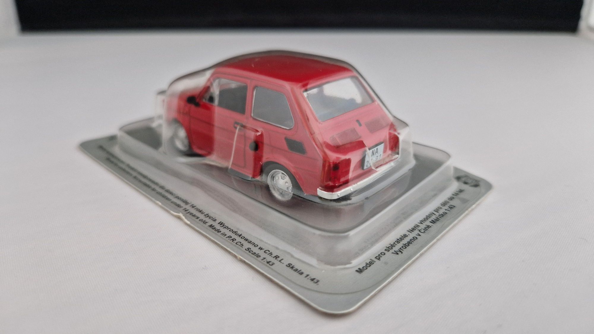 Model Fiat 126p Kultowe samochody PRL skala 1:43 deagostini