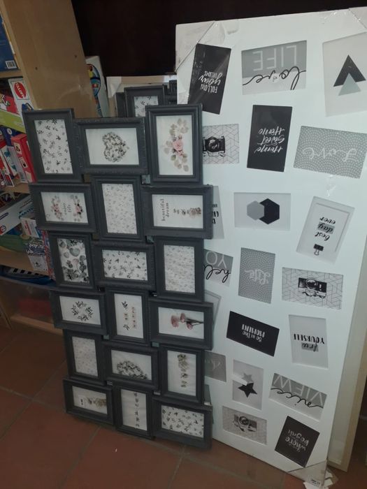 Quadros molduras e espelhos variados