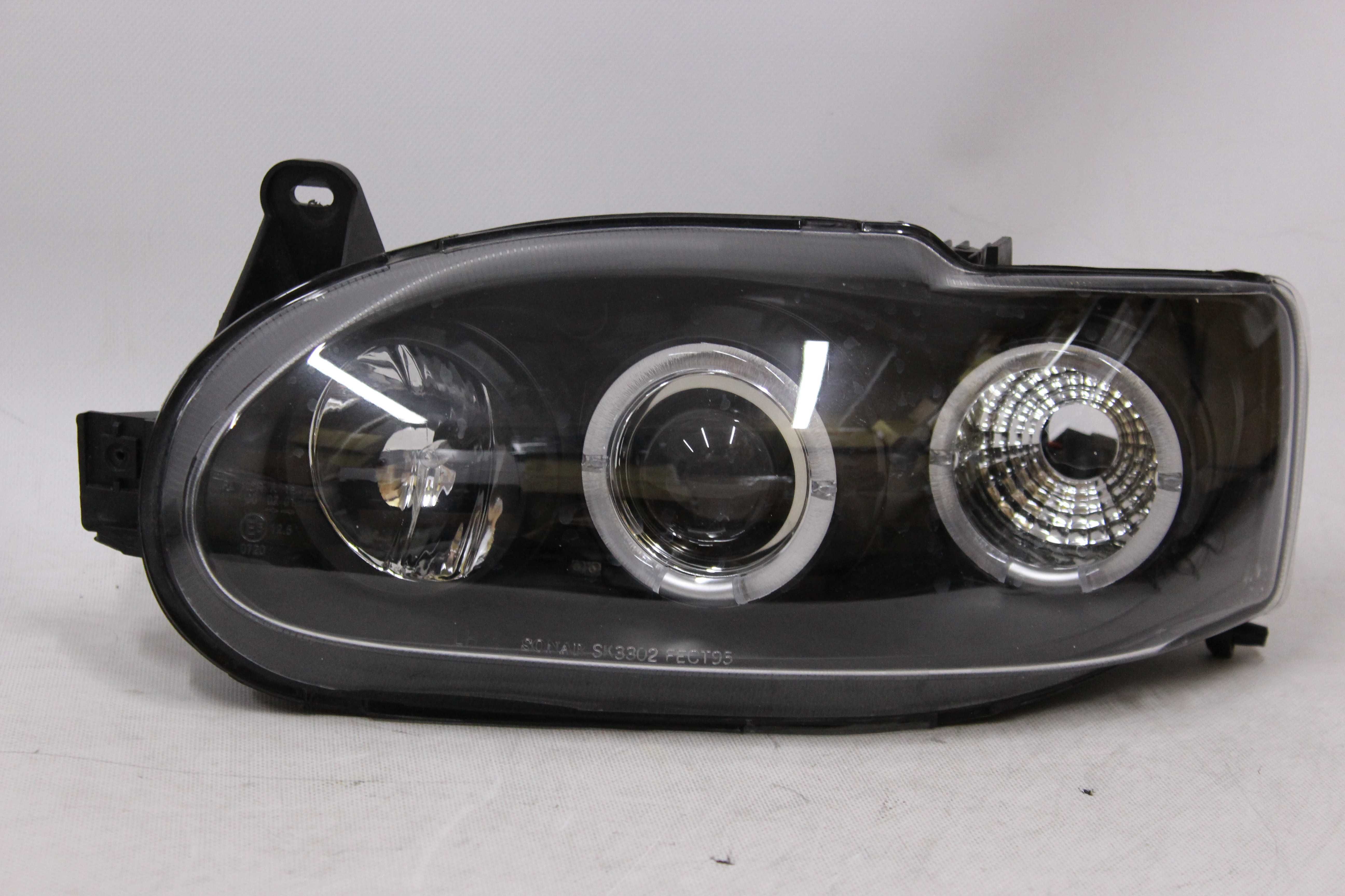 Lampy przednie przód FORD ESCORT MK7 95-00 Angel Eyes RINGI LED BLACK