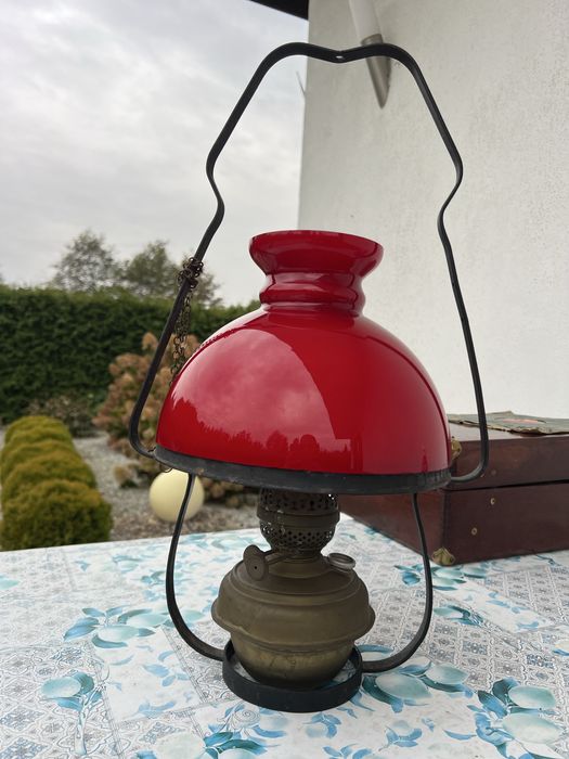 Lampa naftowa wisząca