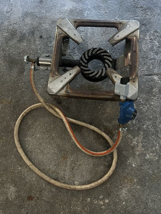 Fogareiro com entrada para gás grande