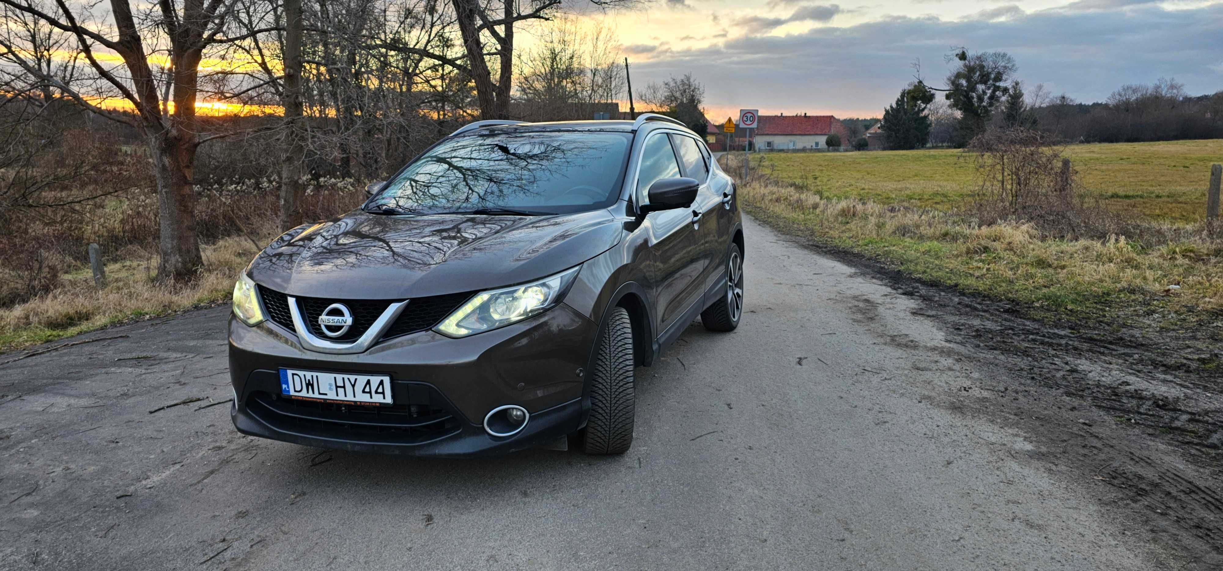 Nissan Qashqai Tekna 1.6dCi Automat Bogate wyposażenie