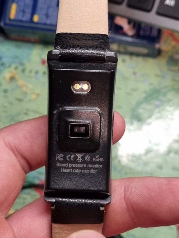 Opaska smart czujnik tęta