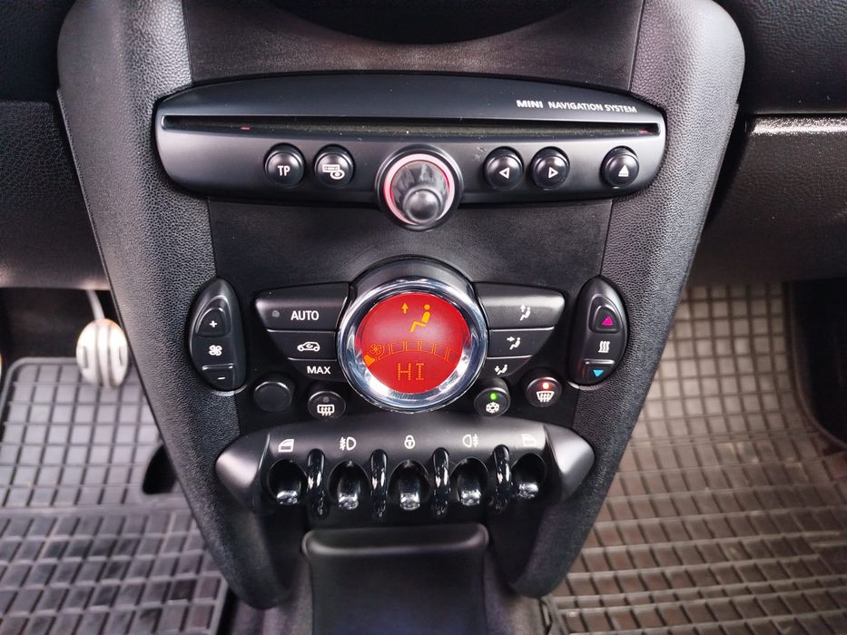 Mini Cooper SD 2.0 136CV ano 2012