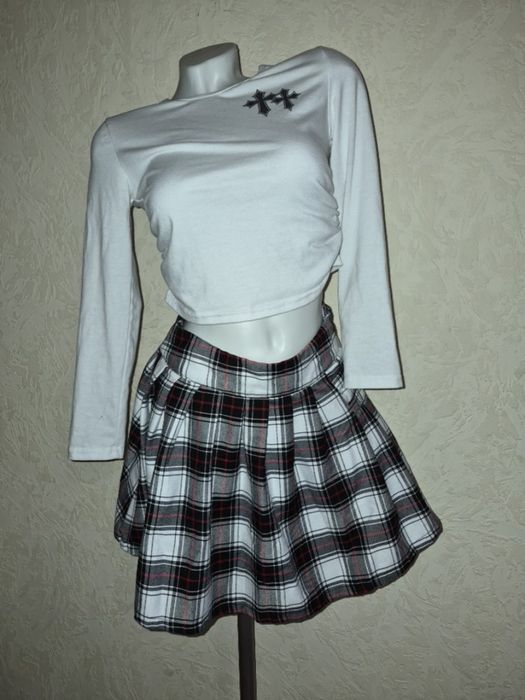 Спідничка у клітину