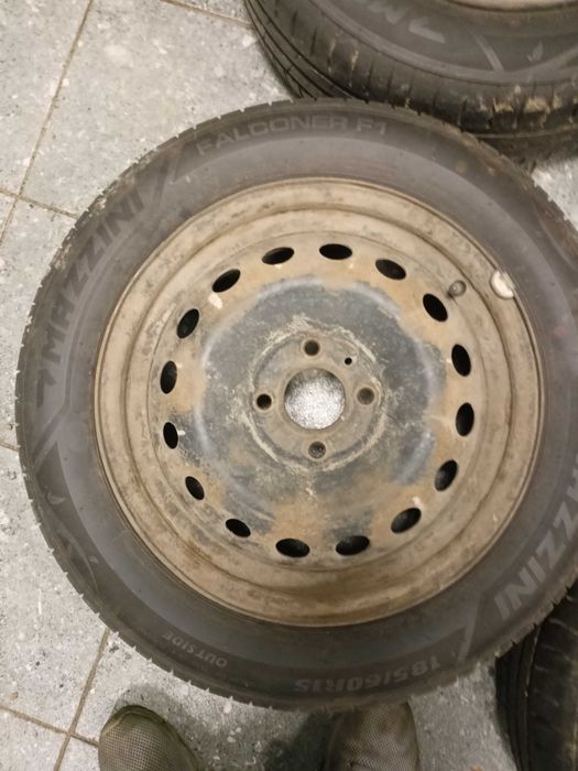 Opony 185/60/R15 letnie 15 cali z felgami stalowymi do renault clio