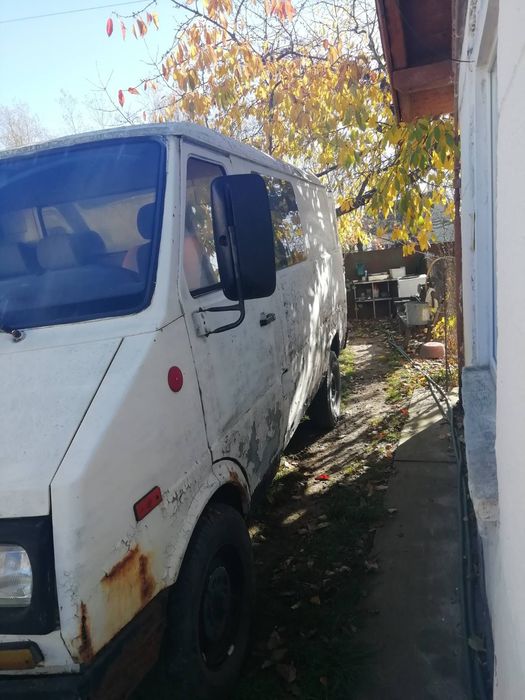 Продам део Люблін 2.4 дизель .