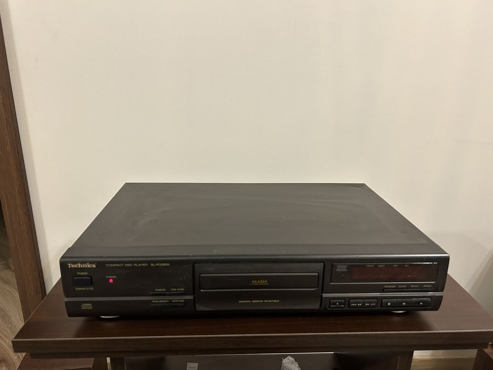 Odtwarzacz CD Technics SL - PG 380 A