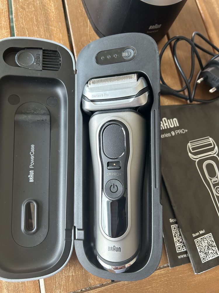Máquina de Barbear Braun S9 Pro+