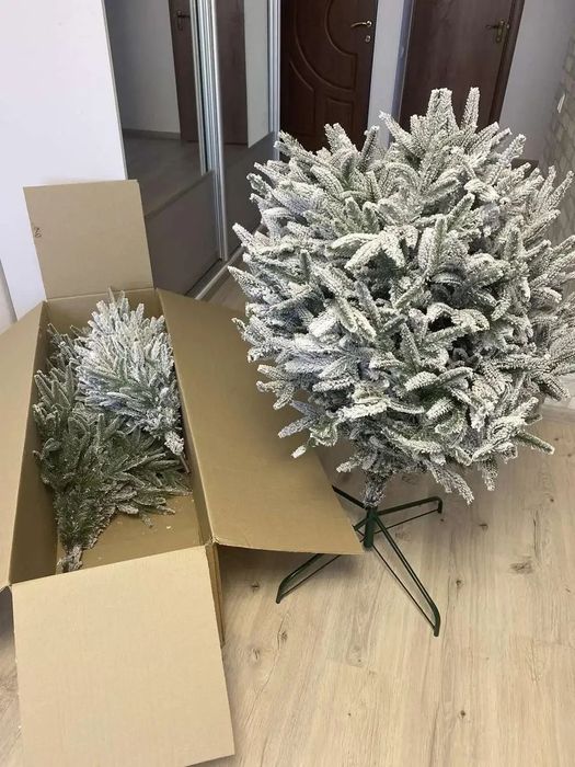 Ялинка альпійська засніжена 180см.