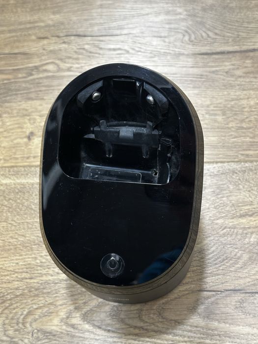 Braun S9 очисна зарядна станція