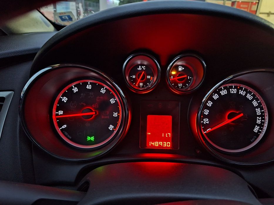 Opel Astra J 1.6 2011 ***Z Niemiec***