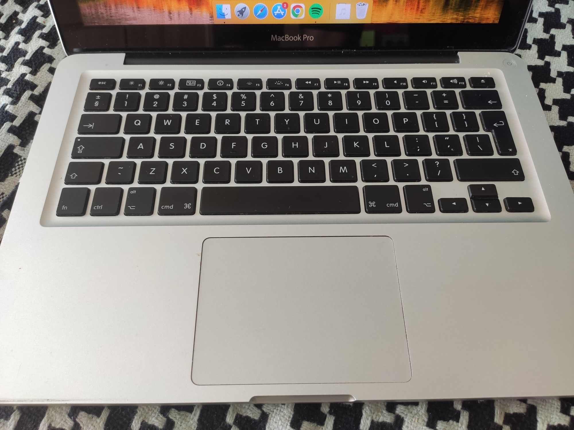 MacBook Pro 13, 2011 , I5, 8 , 500 GB SSD Samsung evo