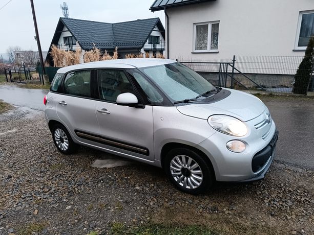 Fiat 500L 1.6M-JET Nawigacja podgrzewane fotele nowy rozrząd