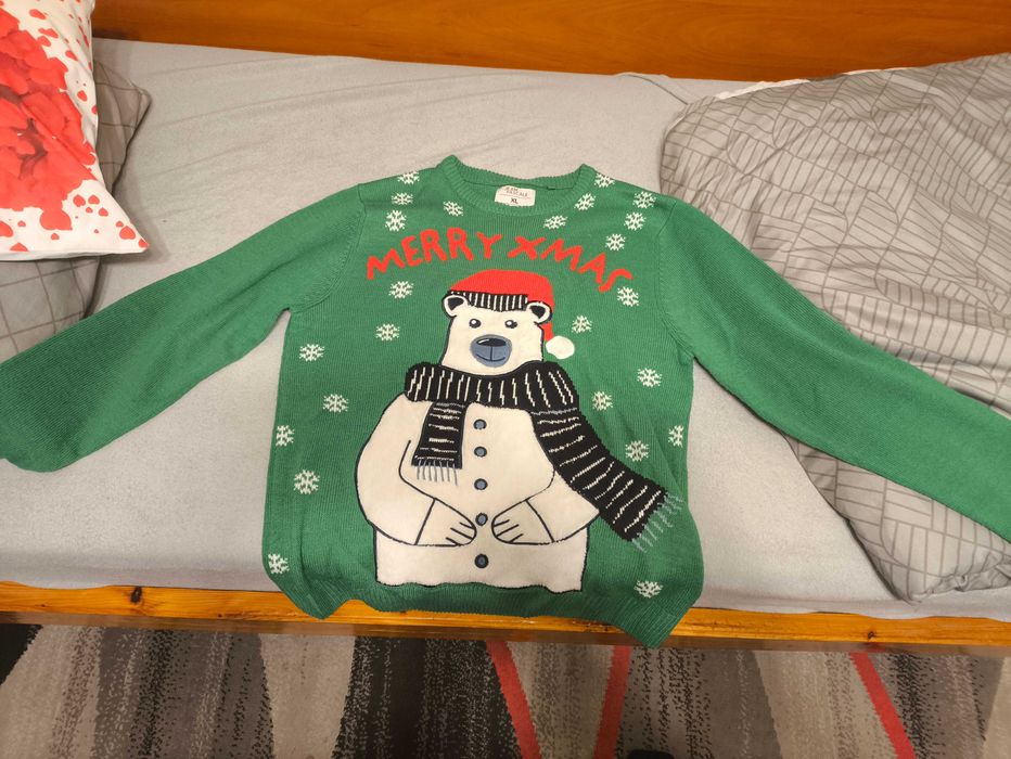 Sweter świąteczny