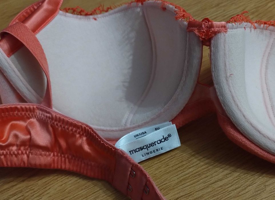 Anise masquerade biustonosz stanik 70D