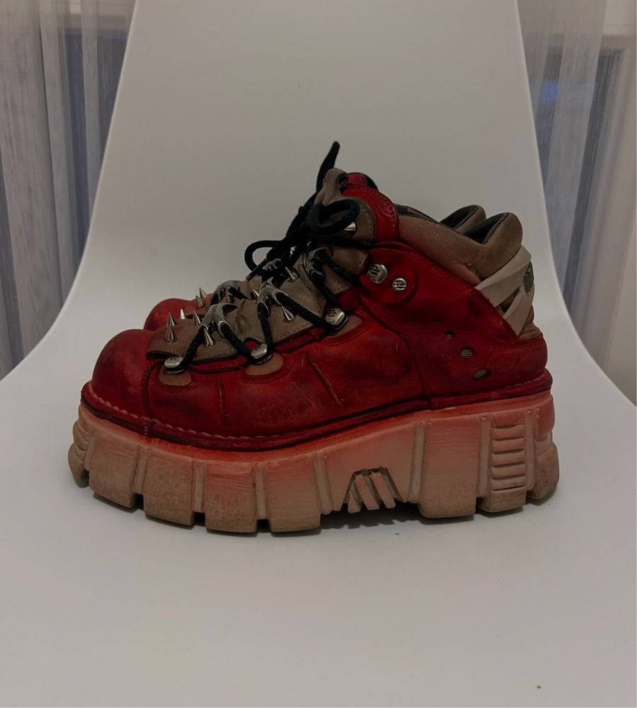 New rock red rare boot