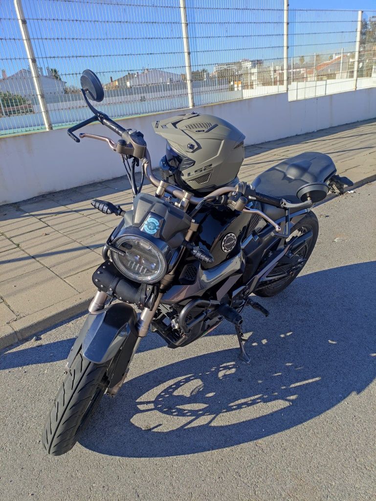 Zontes 125 muito econômico