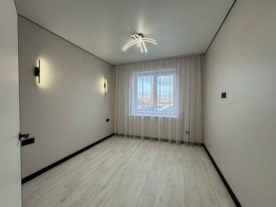 Продам котедж в місті з ремонтом та газовим опаленням!