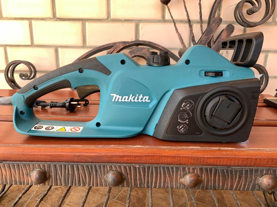 Електропила Makita UC4041A. НОВА