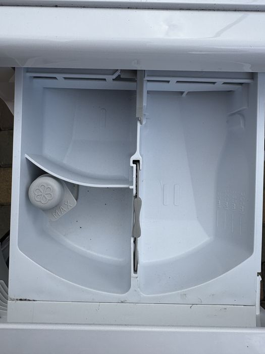 пральна машина Whirlpool