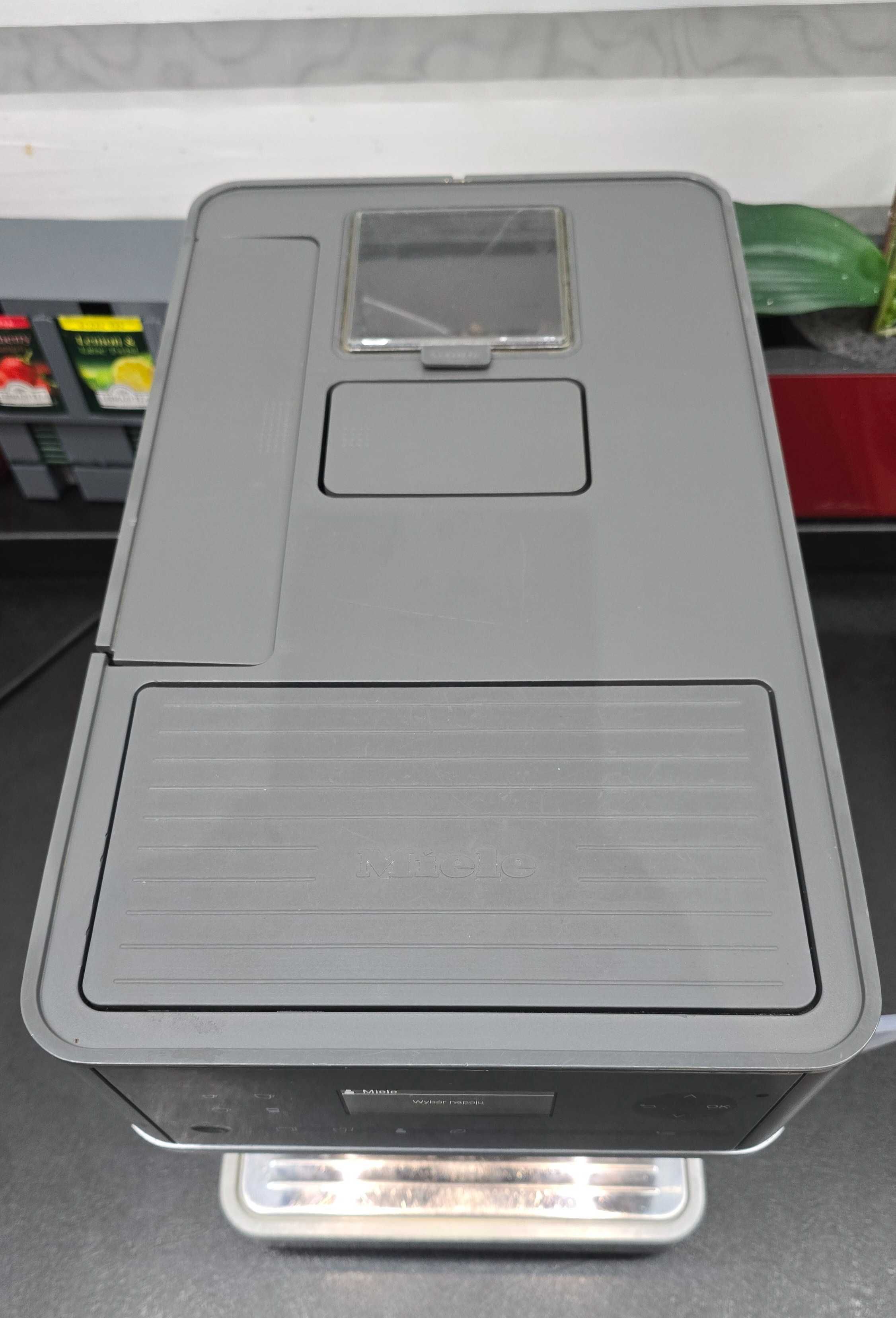 Ekspres Miele CM 63 grafitowy, LED, menu PL, One Touch, Aromatic,15bar