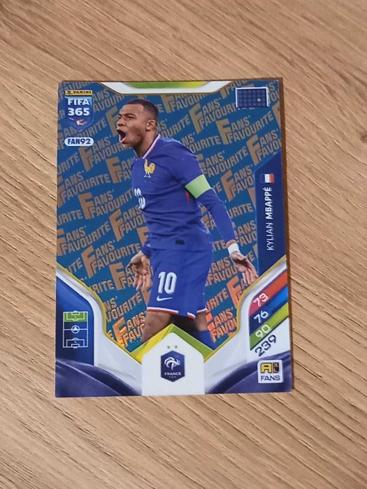 Karta piłkarska z kolekcji 2025/2026 Panini 365 - Mbappe