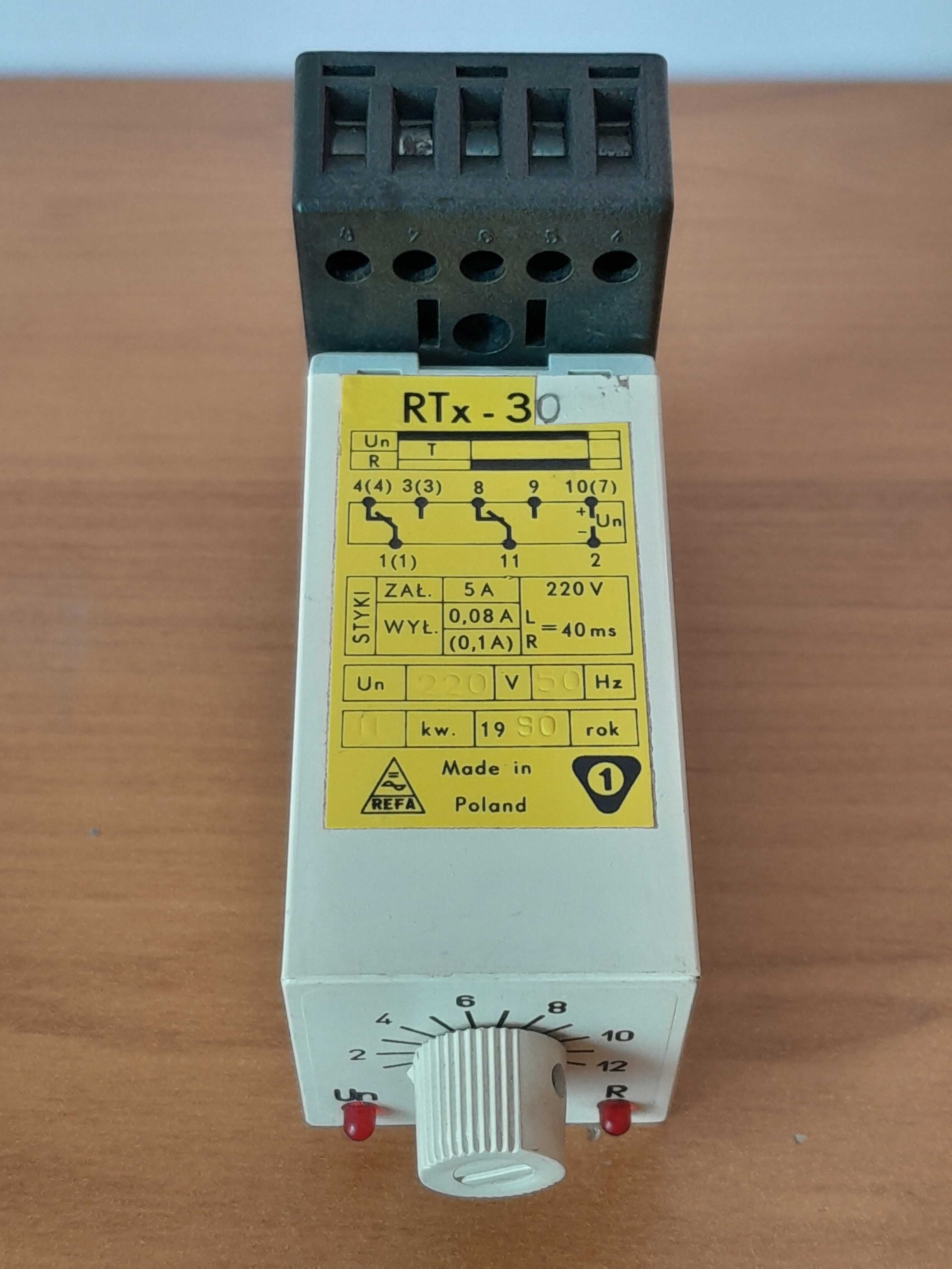 Przekaźnik czasowy RTx-30 polskiej produkcji REFA