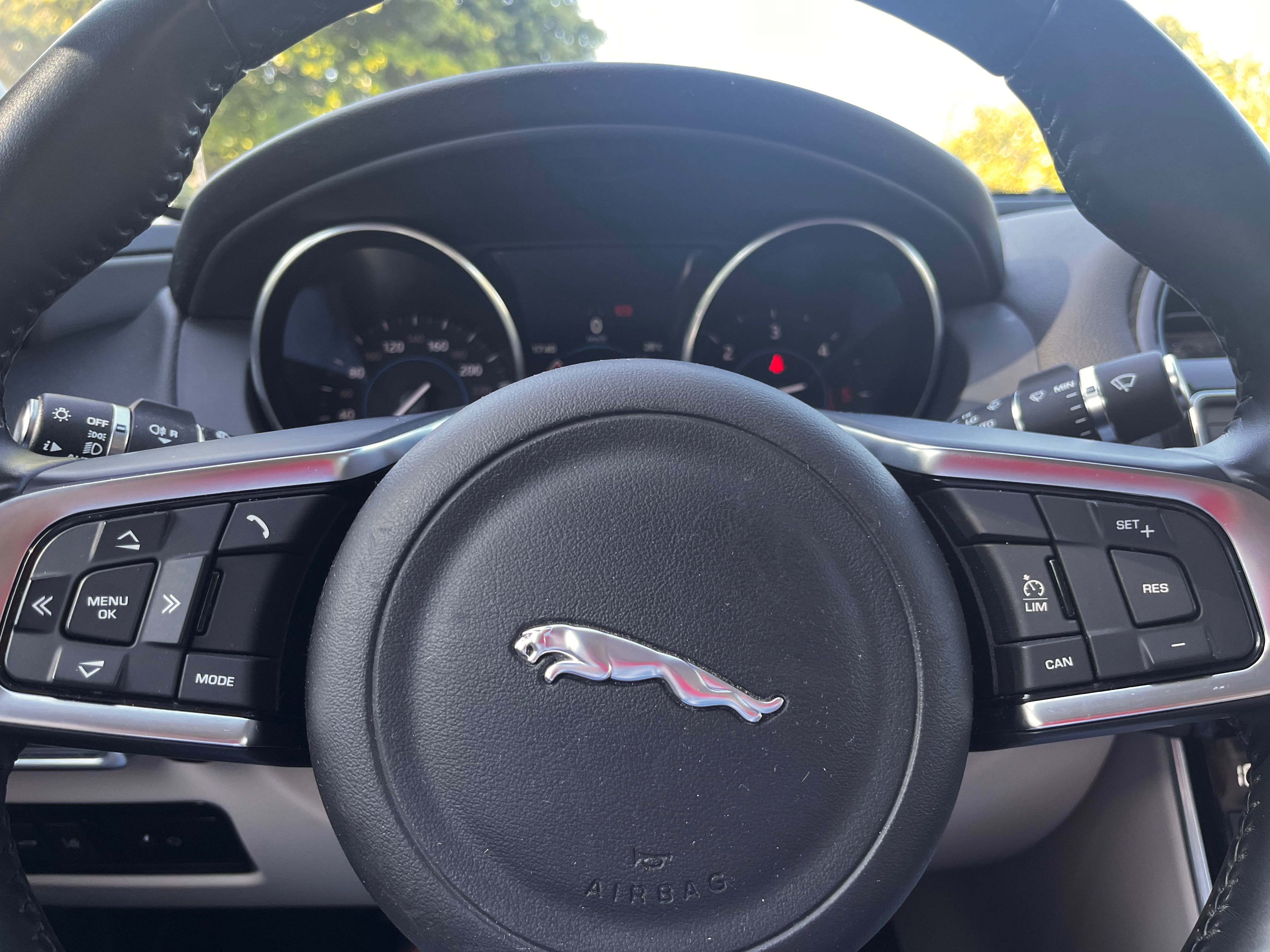 Jaguar XE 2.0d NACIONAL