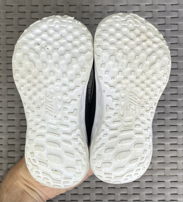 Nike Running кроссовки 23 размер детские беговые черные оригинал