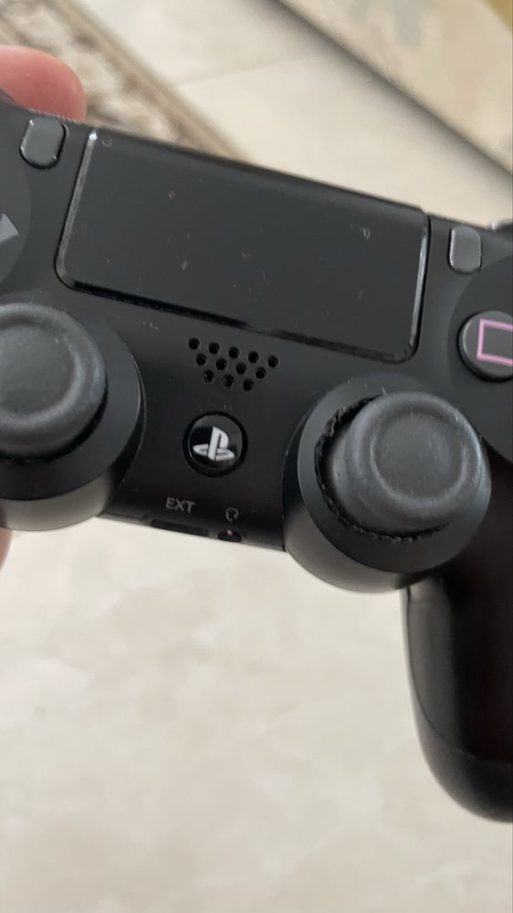 PS4 (1тб].