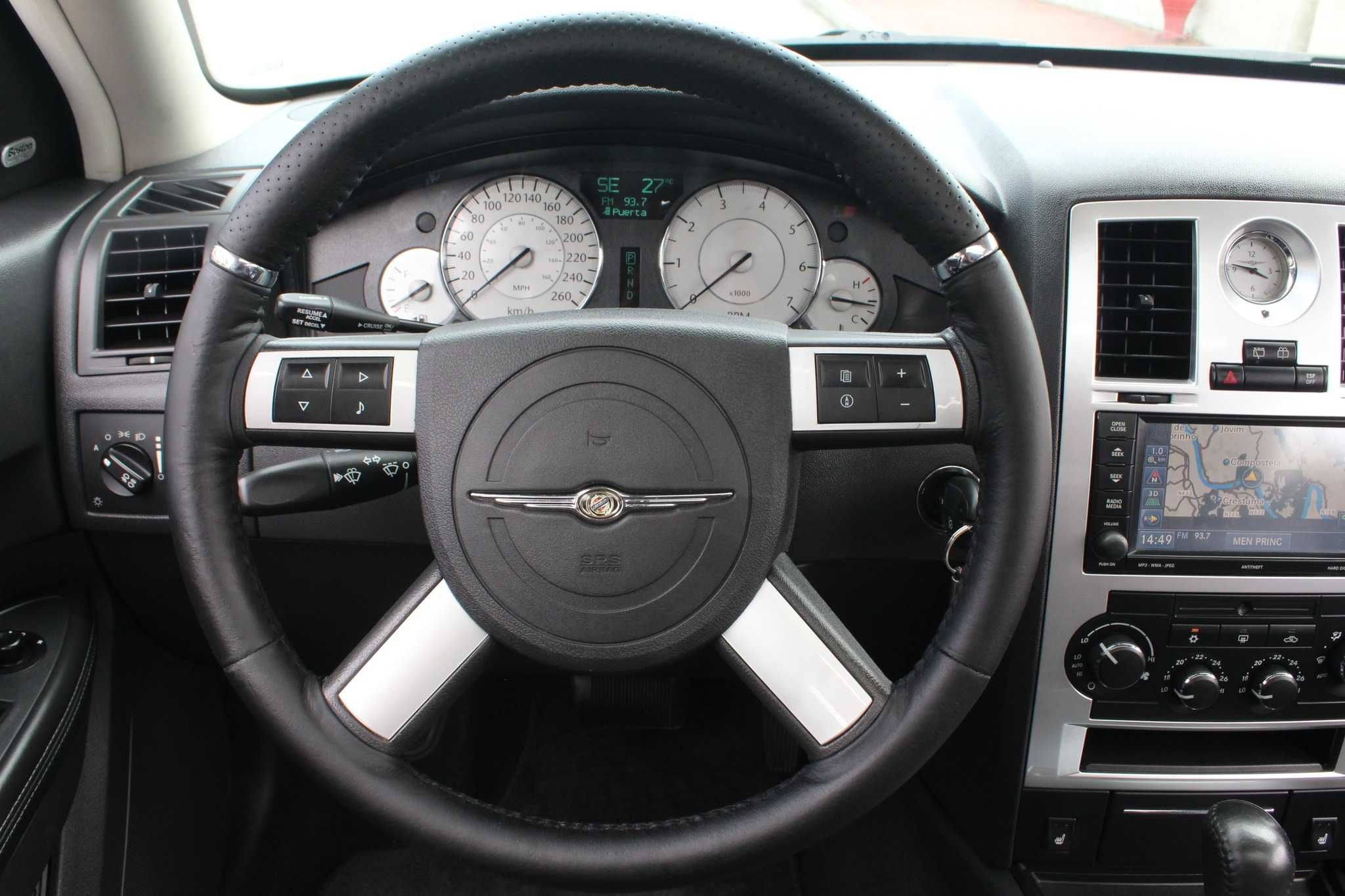 Chrysler 300c 3.0 v6 SRT Design RESERVADA