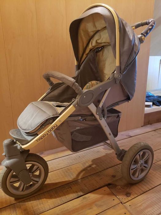 Прогулянкова коляска Happy Baby Sport триколісна