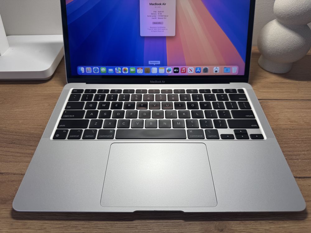 Apple MacBook Air 13 2020 M1 16Gb 256Gb Silver 92%