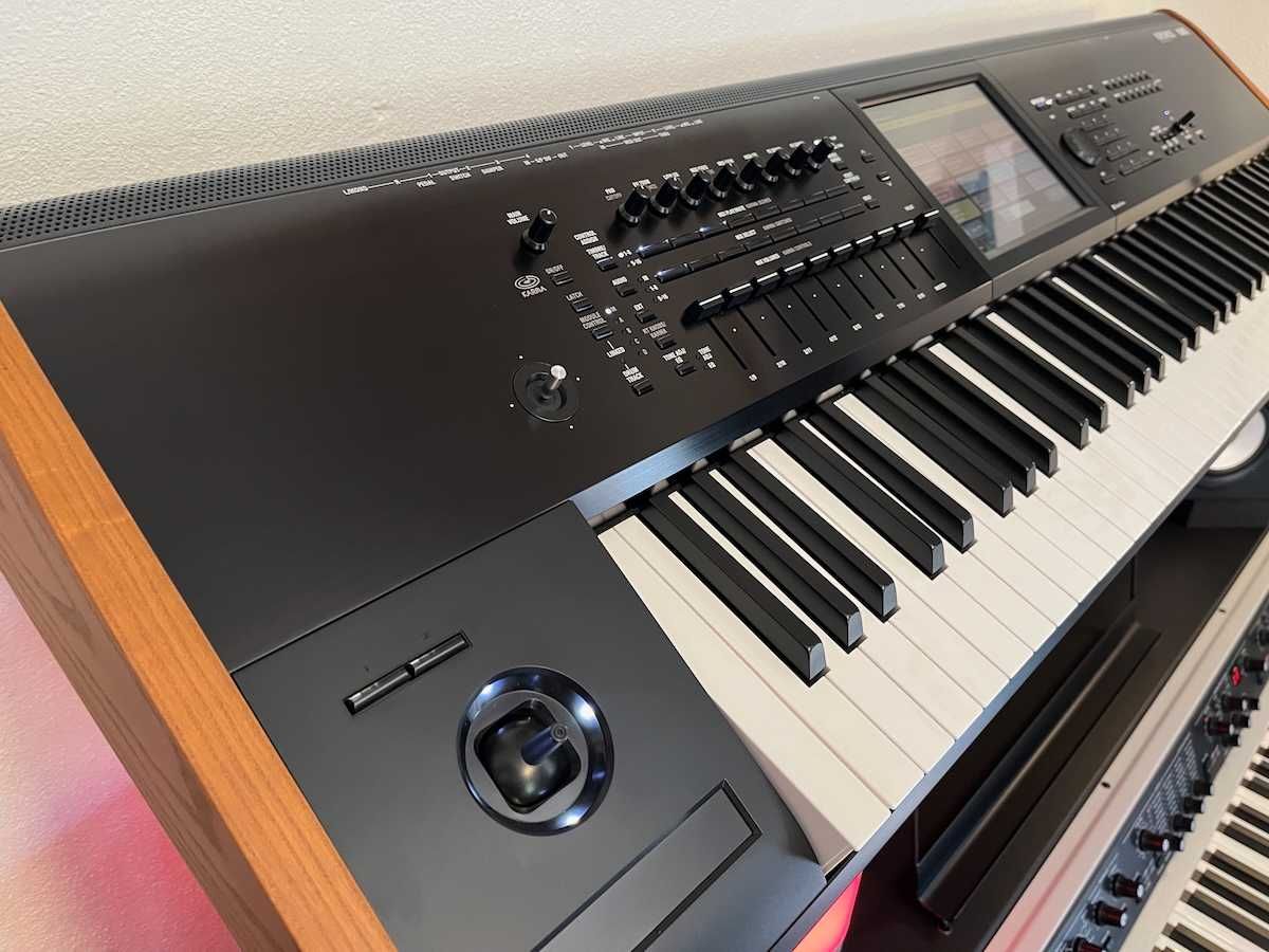 Korg Kronos 73 teclado workstation como novo