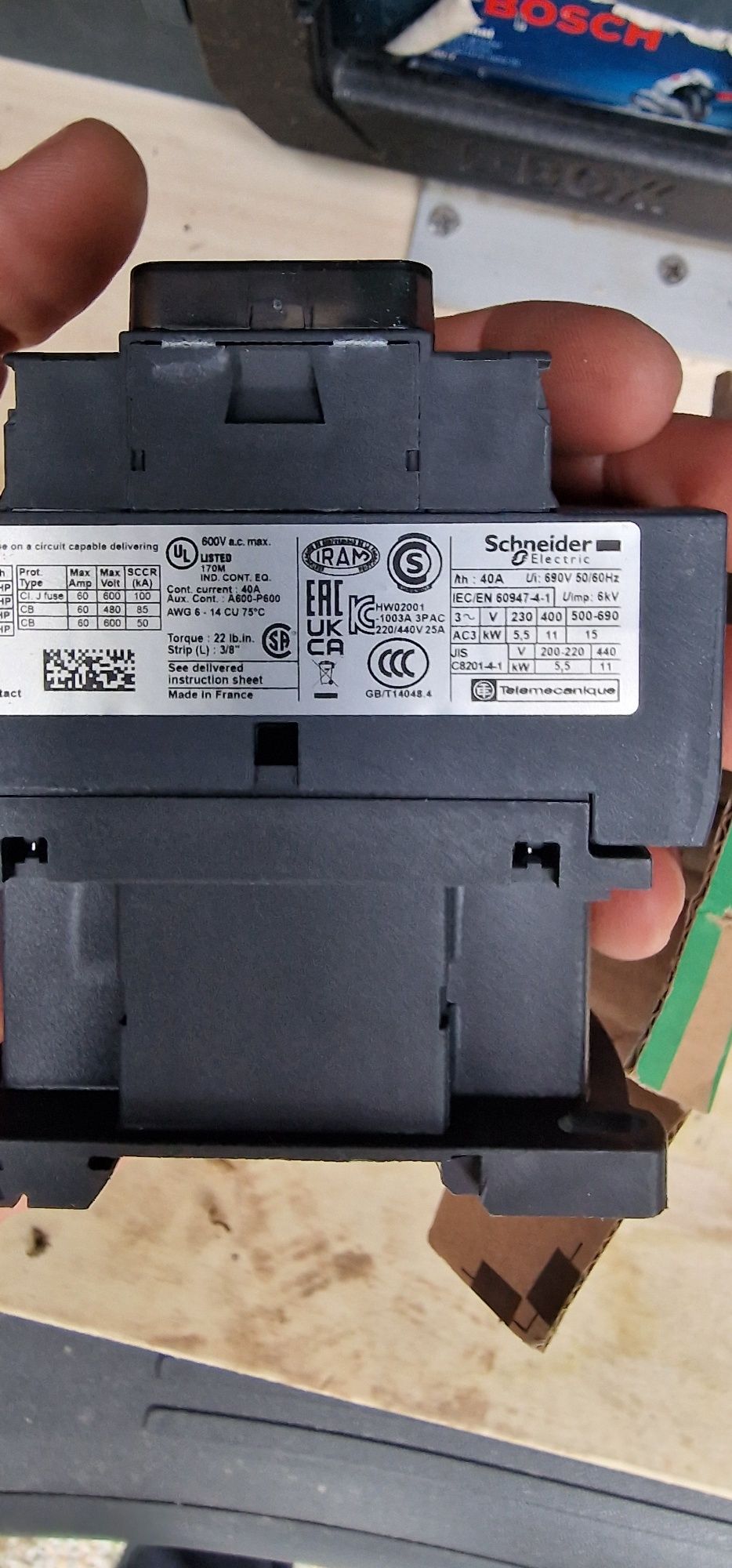 Contactor trifasico schneider