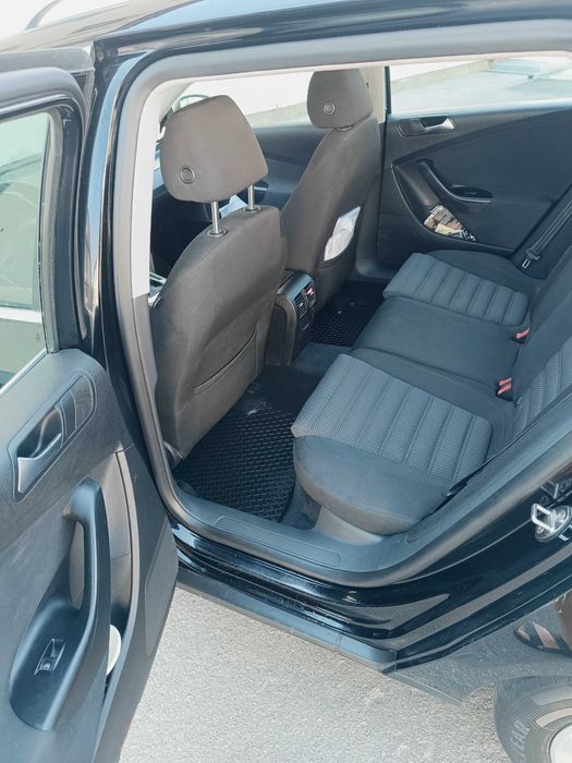 Volkswagen Passat B6 2009