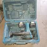 Akumulatorowa pilarka makita HS301D