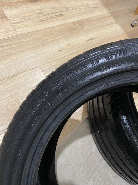 Літні шини Continental 225/45 R17