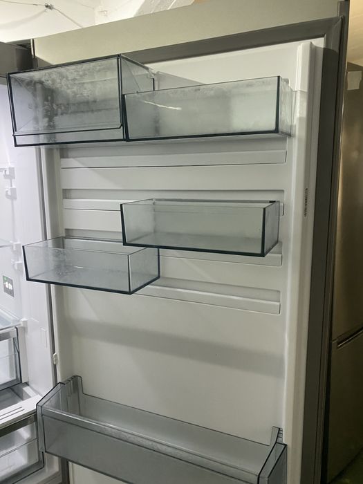 Frigorifico AEG combinado cinza